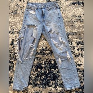 American Eagle mom jeans